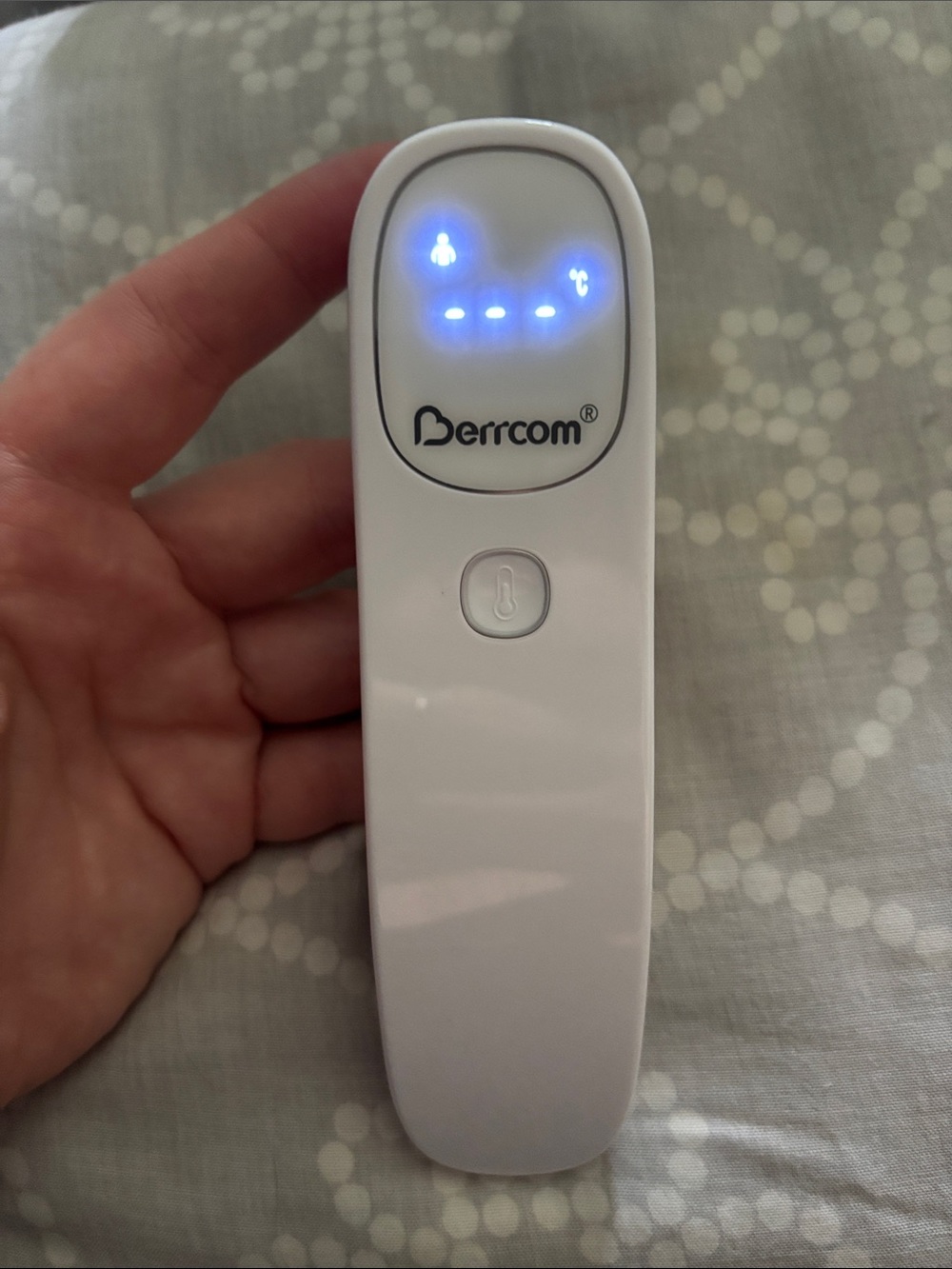 Berrcom Non-contact Infrared Thermometer - Picture 4 of 4